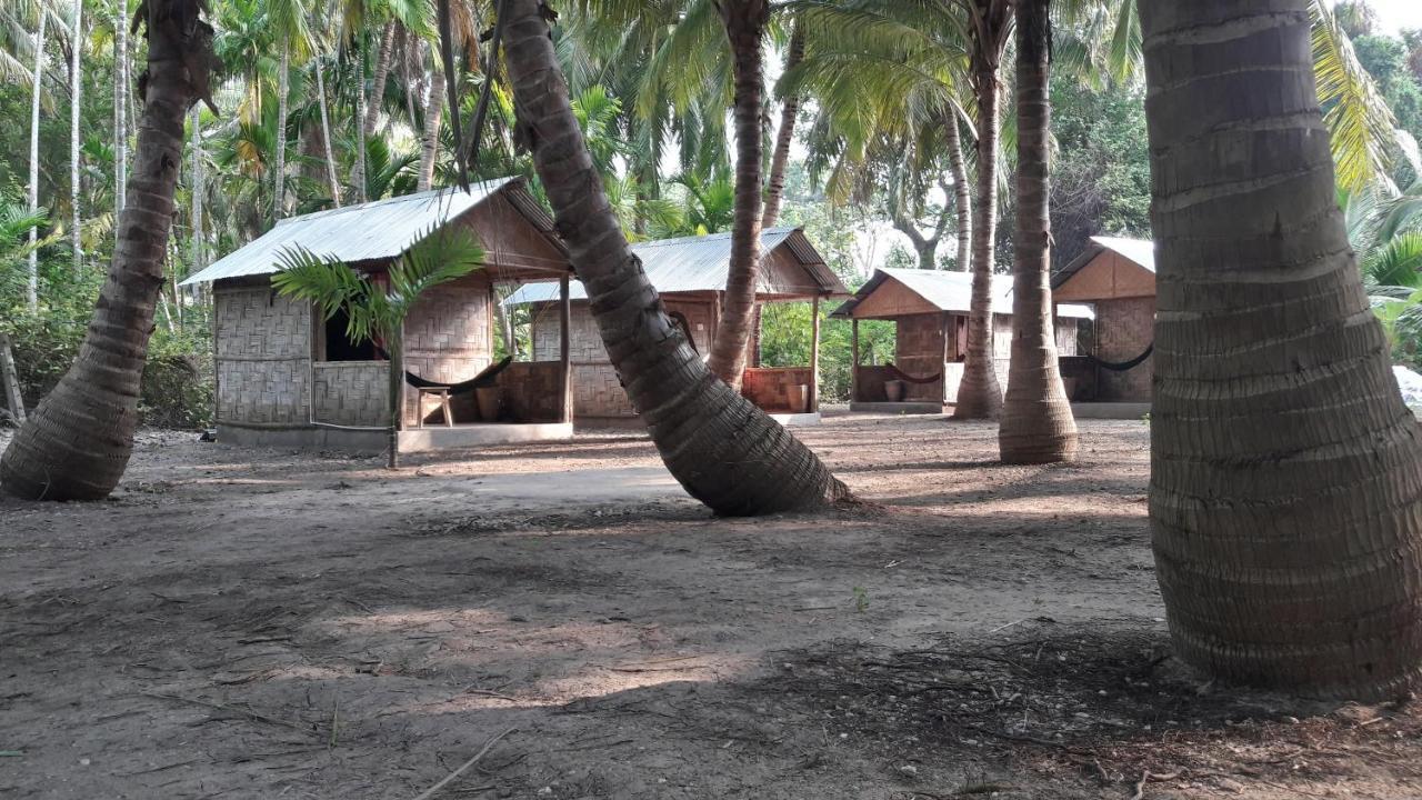 Elephant And Four Wise Men Resort Ram Nagar ภายนอก รูปภาพ